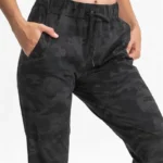 Nylon Dual-Side Pocket Jogger